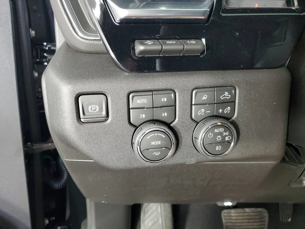 2026 Chevrolet Silverado 3500 HD High Country - Photo 29