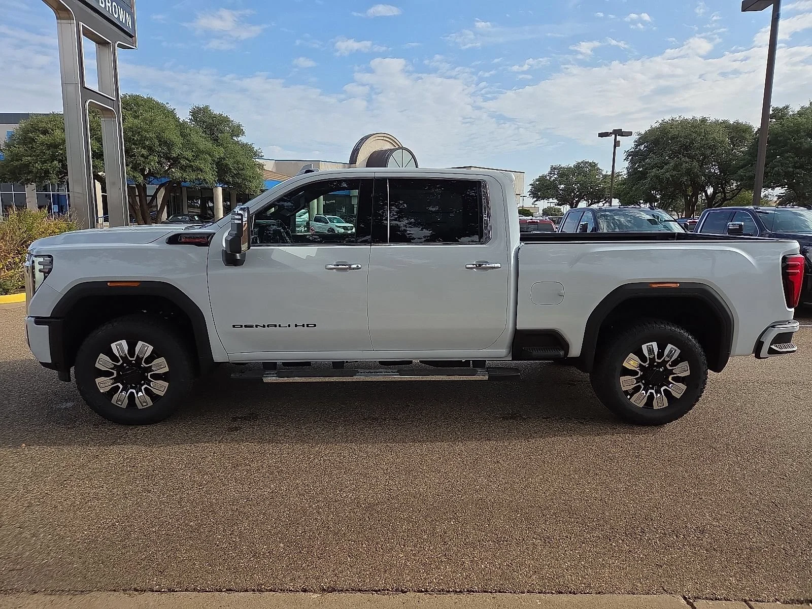 New 2026 Glacier White Tricoat GMC Denali image 2