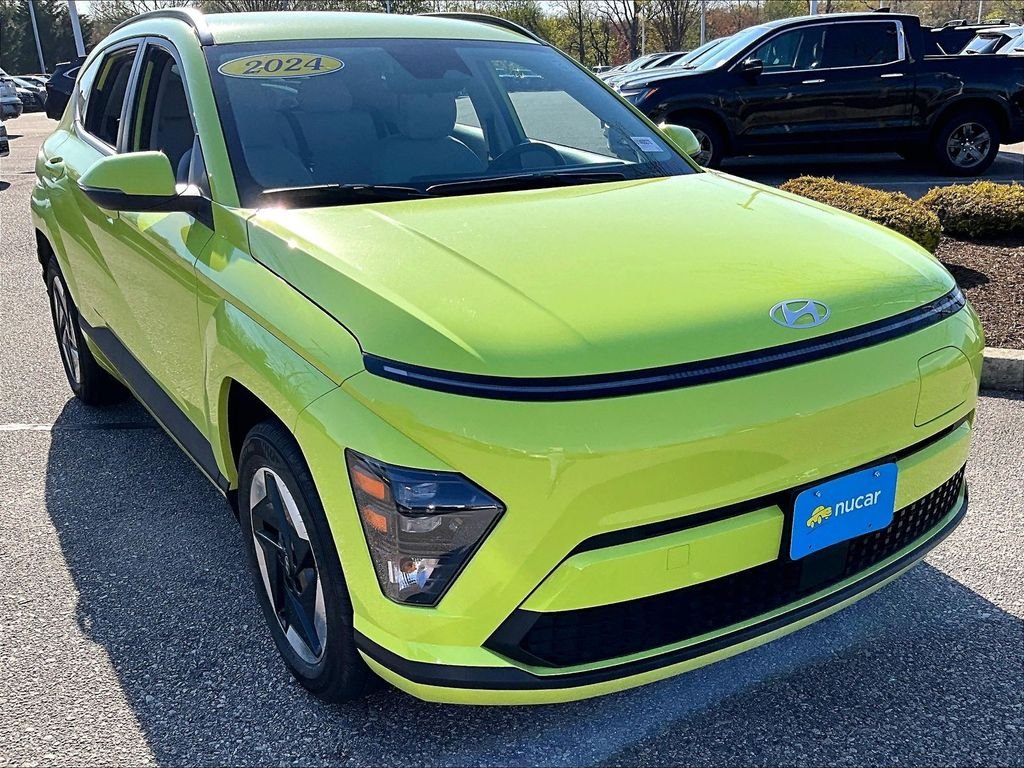 Used 2024 Yellow Hyundai SEL image 30