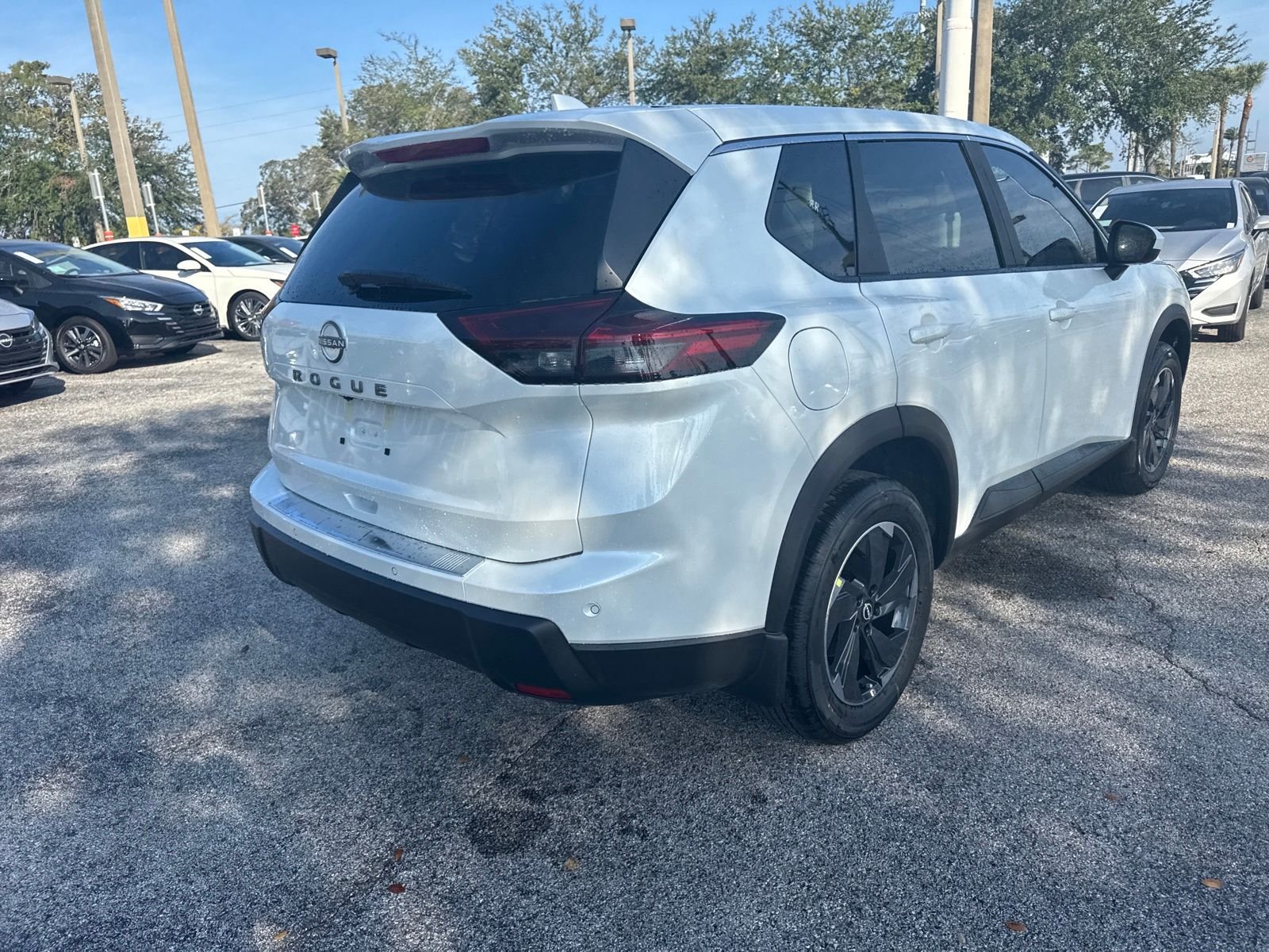 New 2026 Nissan Rogue SV 4D Sport Utility