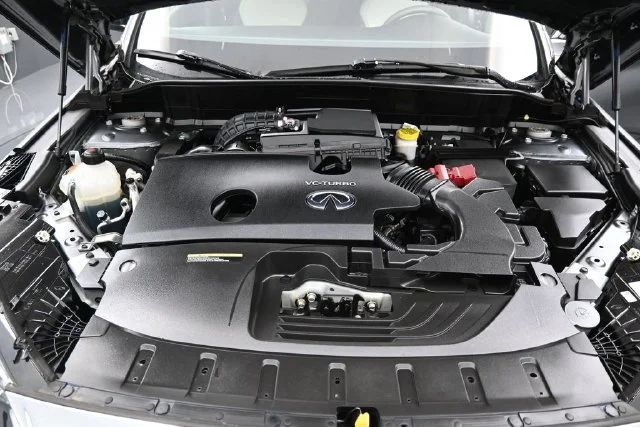 Used 2023 Gray INFINITI LUXE image 30