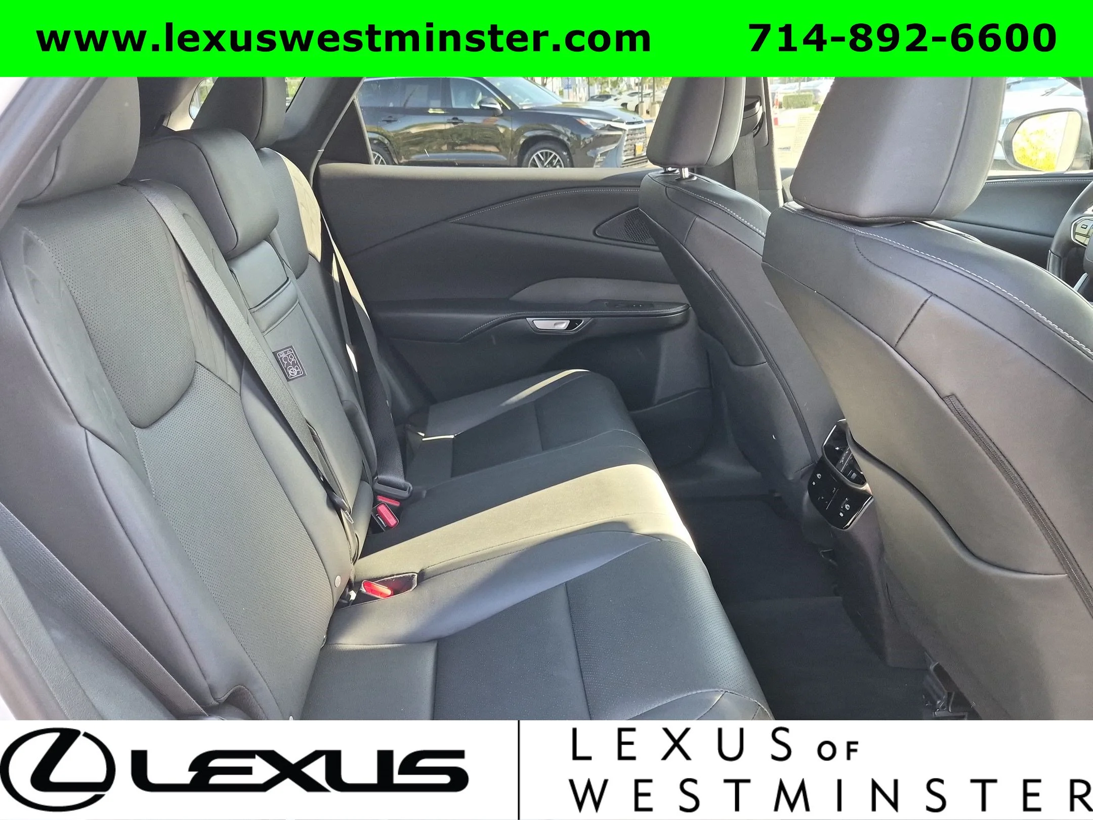 Certified Used 2025 White Lexus RX 350h Premium image 8