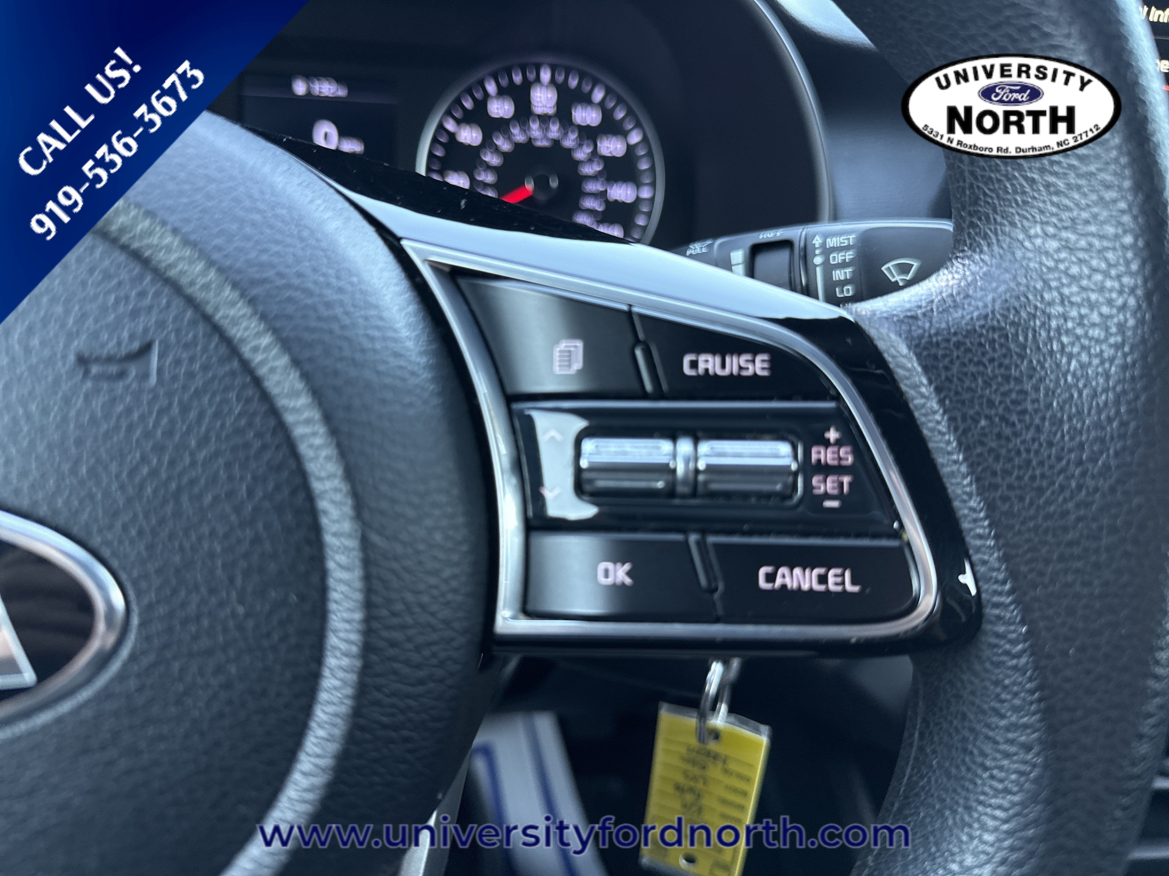Used 2021 Deep Sea Blue Kia LXS image 17