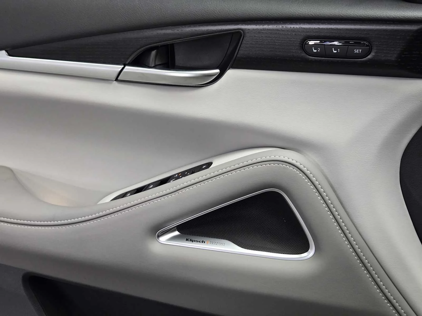 2027 INFINITI QX60 AUTOGRAPH - Photo 16