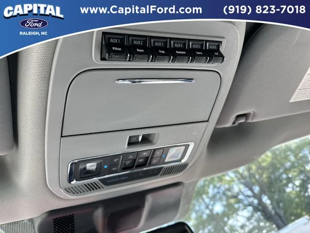 Used 2023 Red Ford Lariat image 33