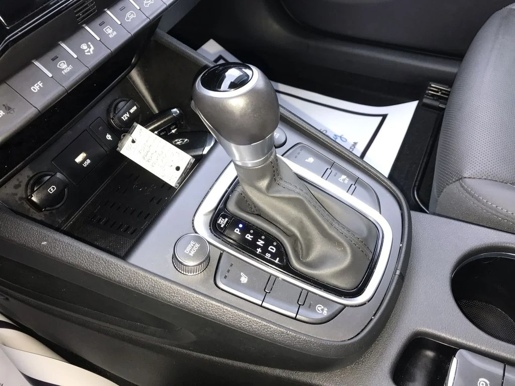 Used 2023 Silver Hyundai Limited image 20