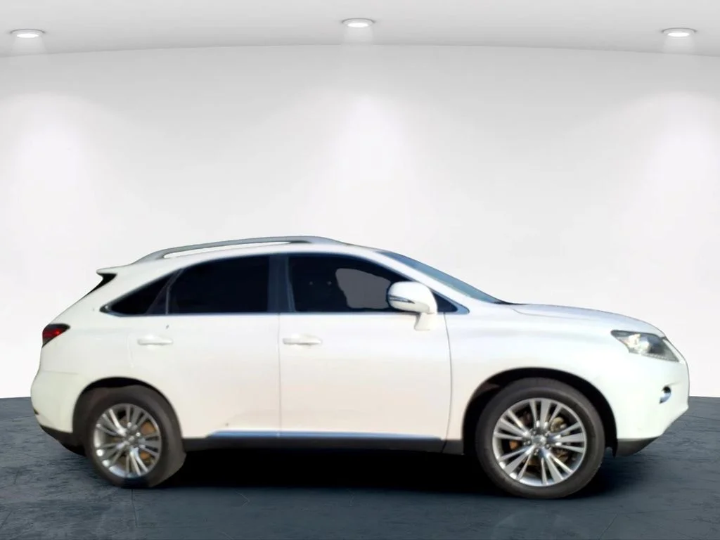 Used 2013  Lexus 350 image 16