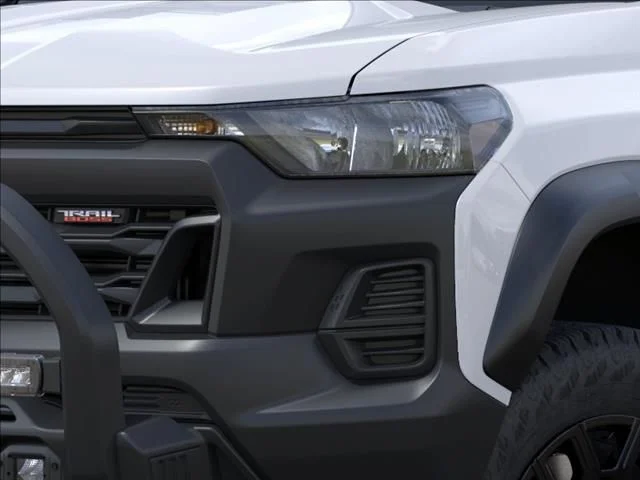 New 2026 White Chevrolet Trail Boss image 10