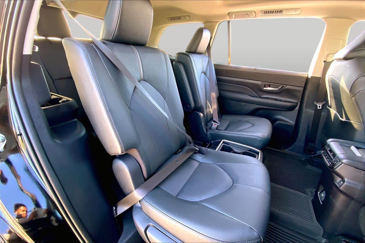 Used 2026 Midnight Black Metallic Toyota Platinum image 19