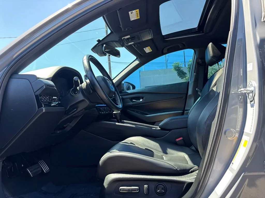 Used 2025 Gray Honda Sport-L image 9