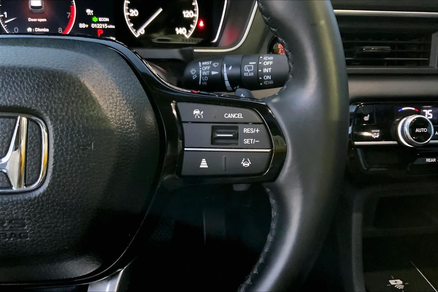Used 2025 Crystal Black Pearl Honda Touring image 24