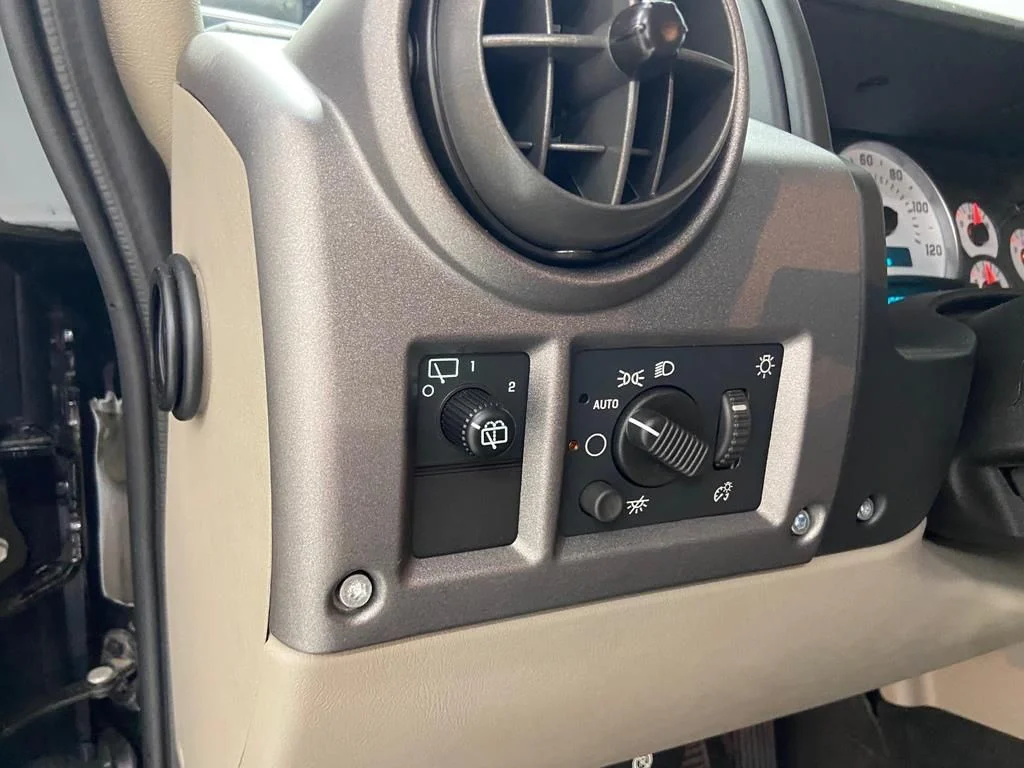 Used 2003 Black Hummer CHROME APPEARANCE PACKAGE 6.0L 4WD image 32