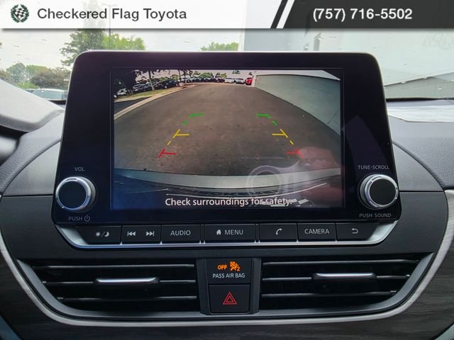 Used 2025 Gun Metallic Nissan 2.5 SV image 20