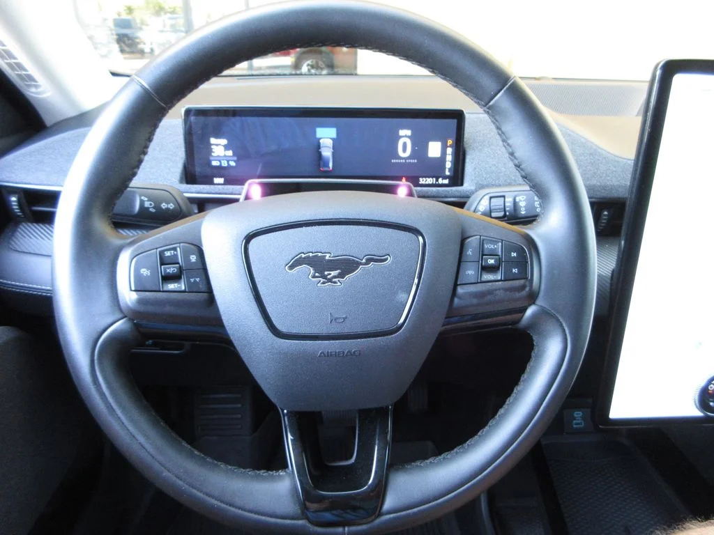 Certified Used 2023 White Metallic Ford Premium image 15