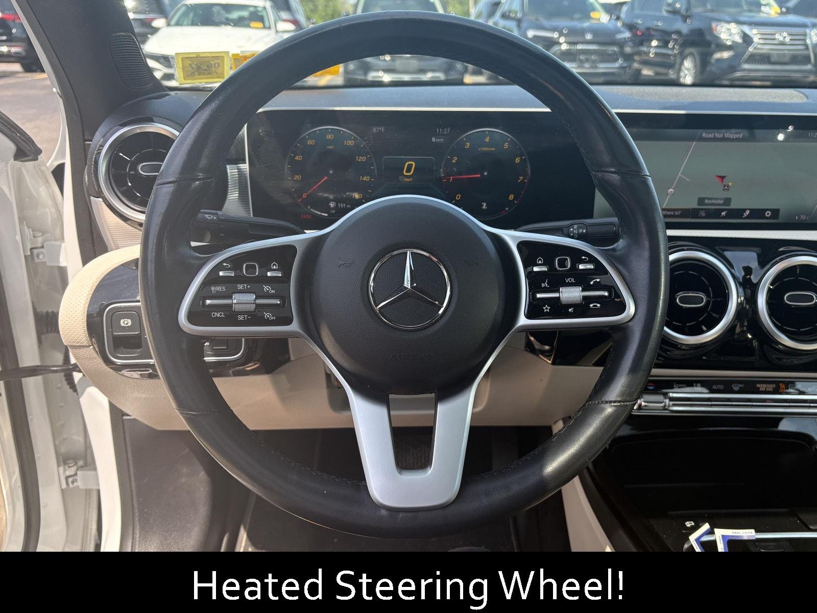 Used 2020 Digital White Pearl Metallic Mercedes-Benz A 220 image 9