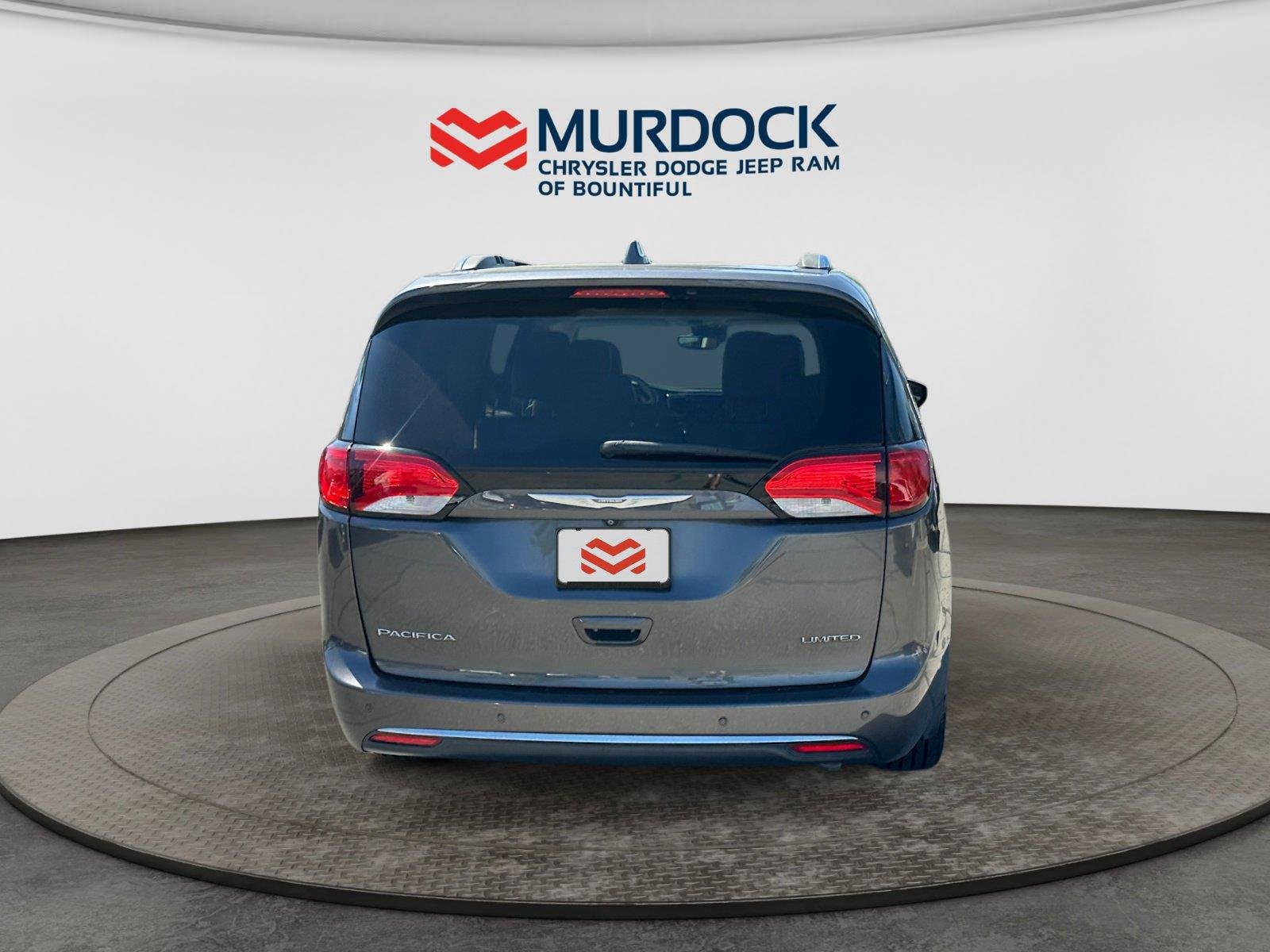 2017 Chrysler Pacifica Limited - Photo 9