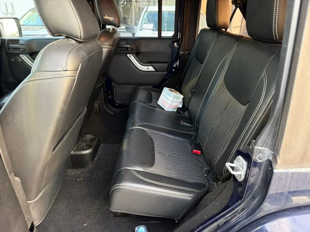 Used 2013 True Blue Pearlcoat Jeep Unlimited Freedom Edition image 7
