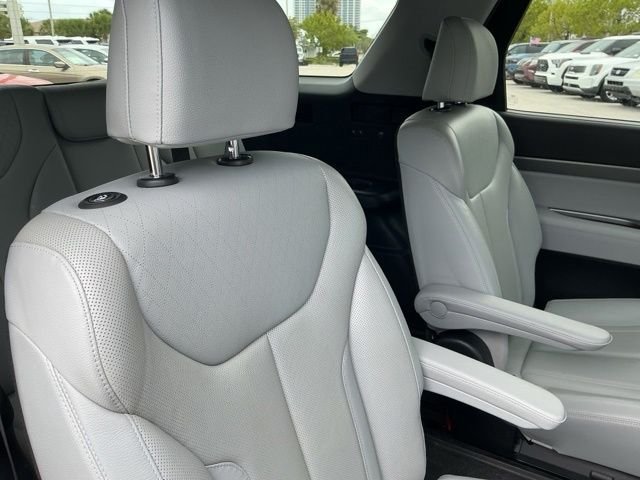 Used 2021 Silver Hyundai SEL image 37