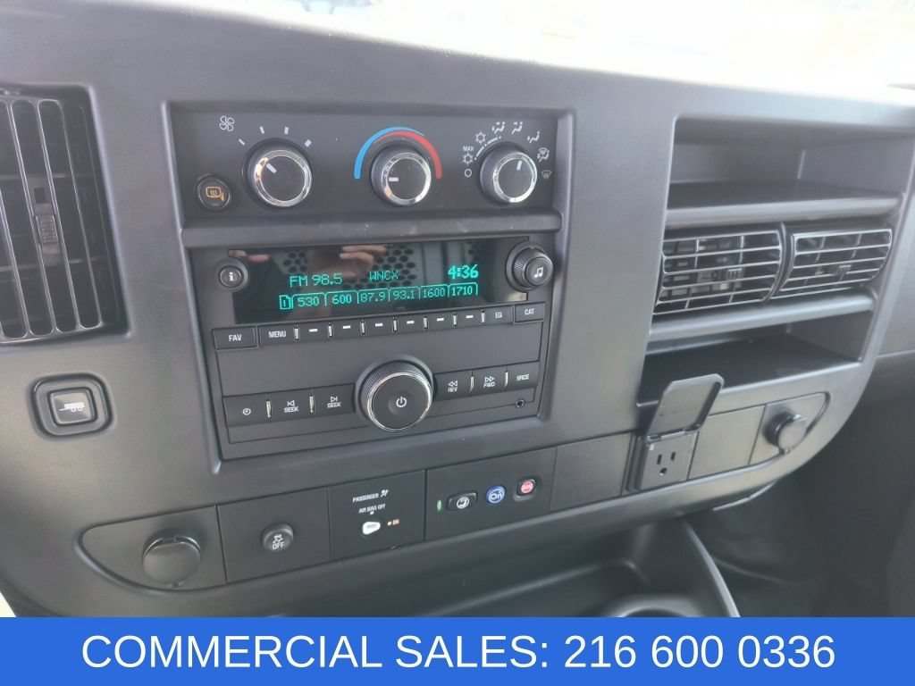 2025 Chevrolet Express Cargo Work Van - Photo 26