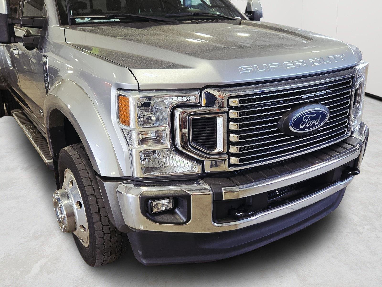Used 2022 Iconic Silver Ford Lariat image 63