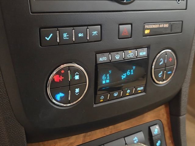 Used 2011 White Buick CXL image 19