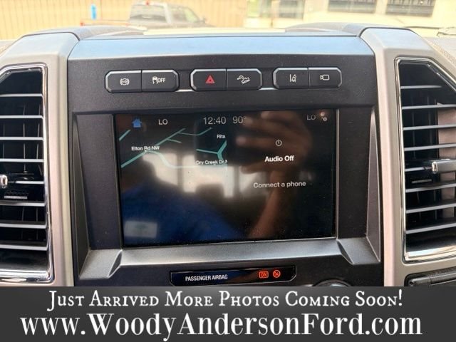 Used 2018 Shadow Black Ford Lariat image 11