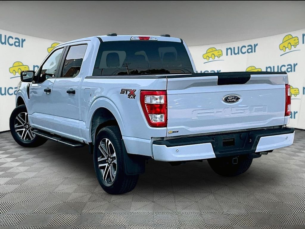Used 2022 White Metallic Ford XL image 4