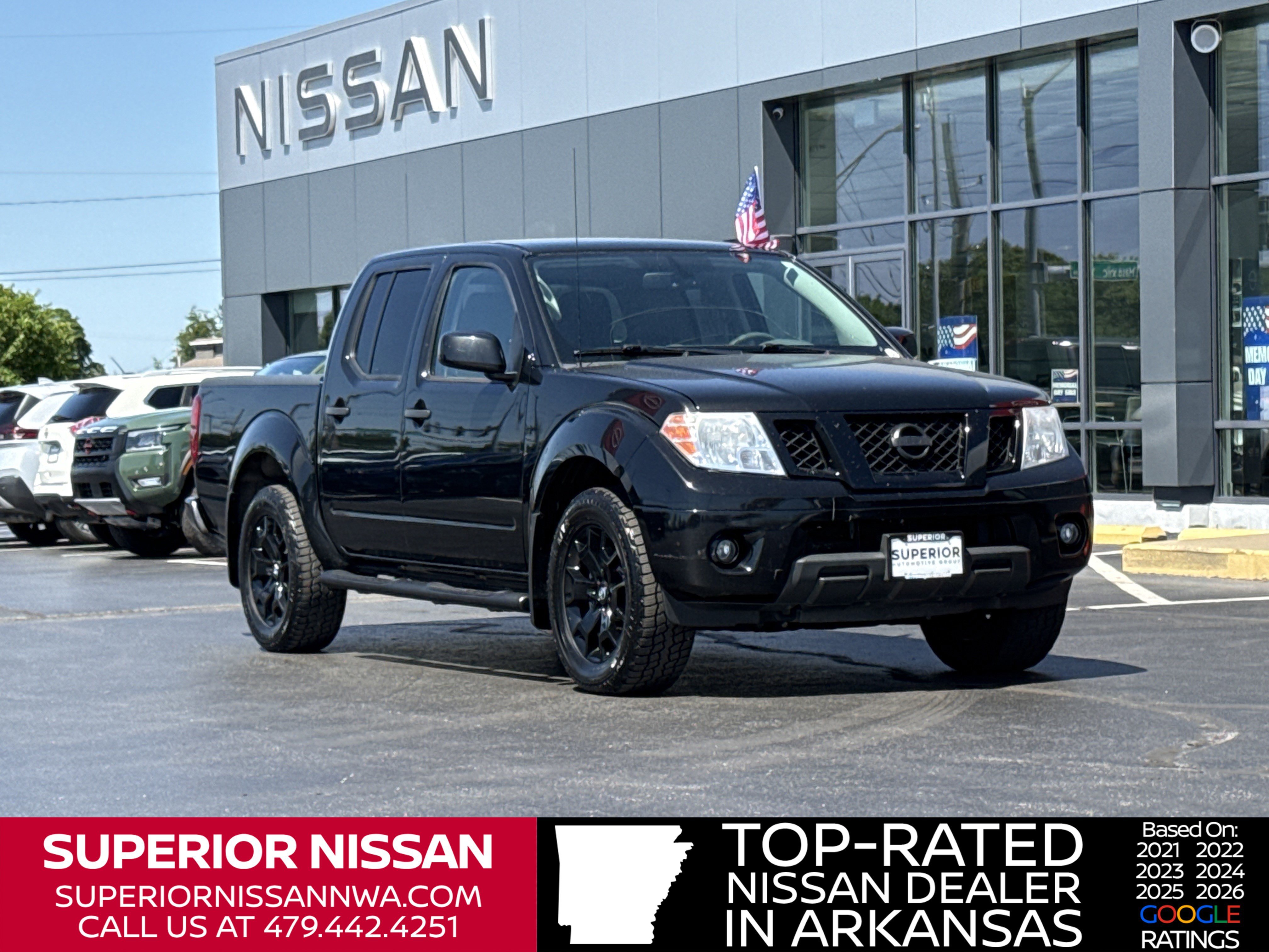 2021 Nissan Frontier SV Crew Cab 4X4 SWB's photo