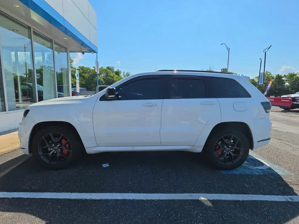 Used 2019 White Jeep Limited X 4x4 image 3