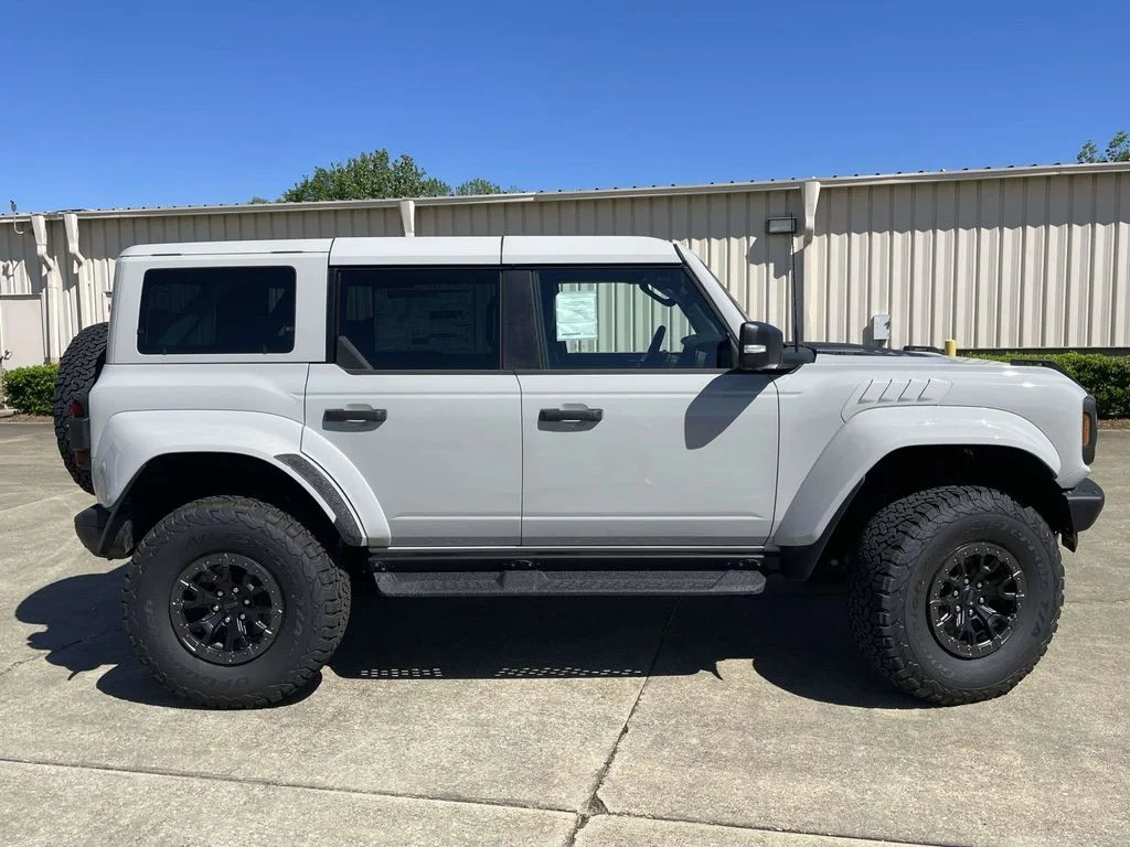 New 2026 Avalanche Ford Raptor image 2