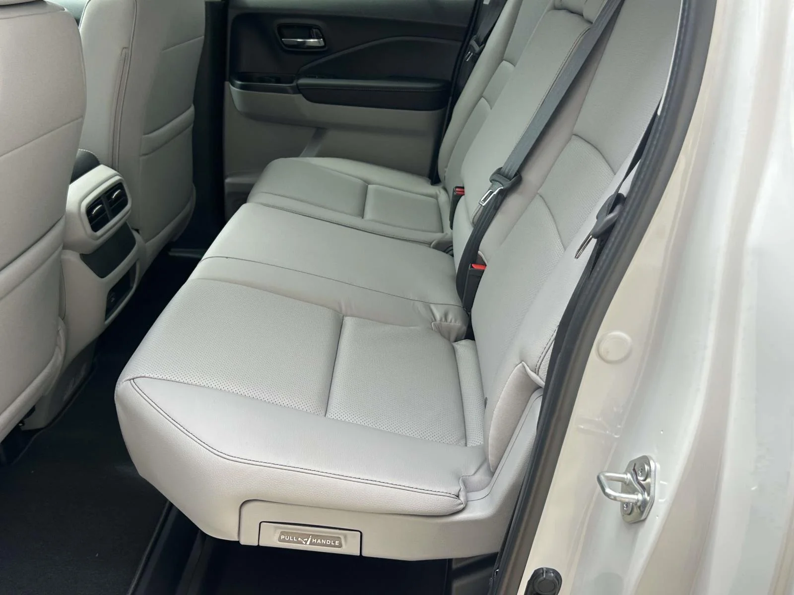 New 2026 Platinum White Pearl Honda RTL AWD image 7