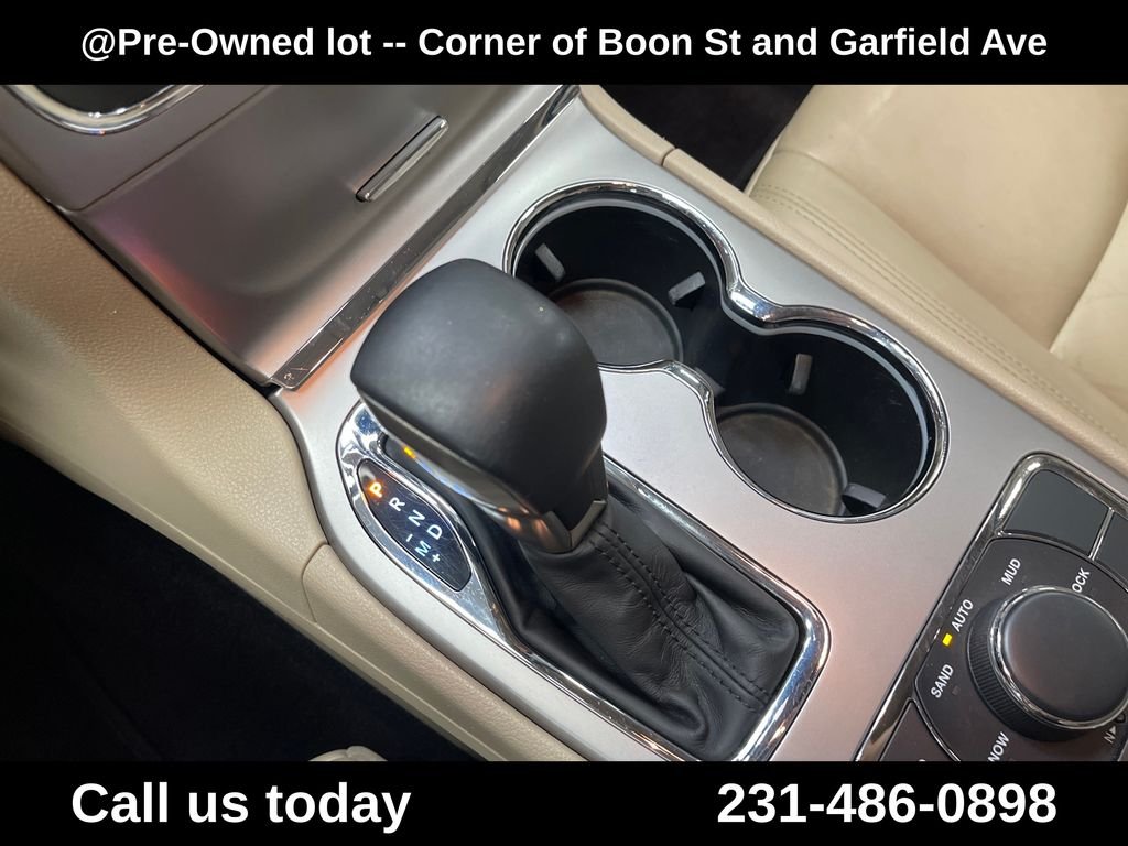 Used 2018 Black Jeep Limited image 25