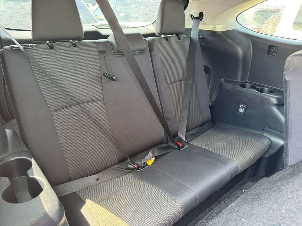 Used 2023 Silver Toyota LE image 6