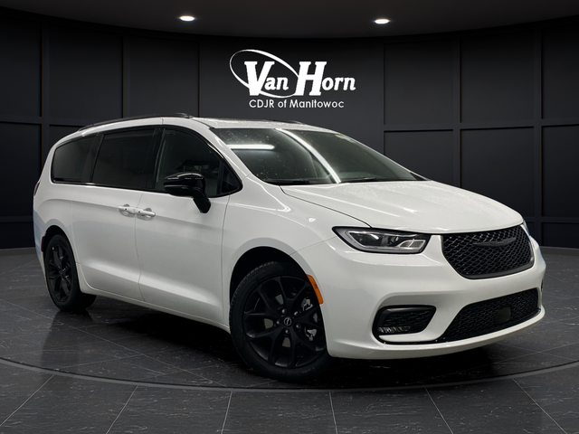 2026 Chrysler Pacifica