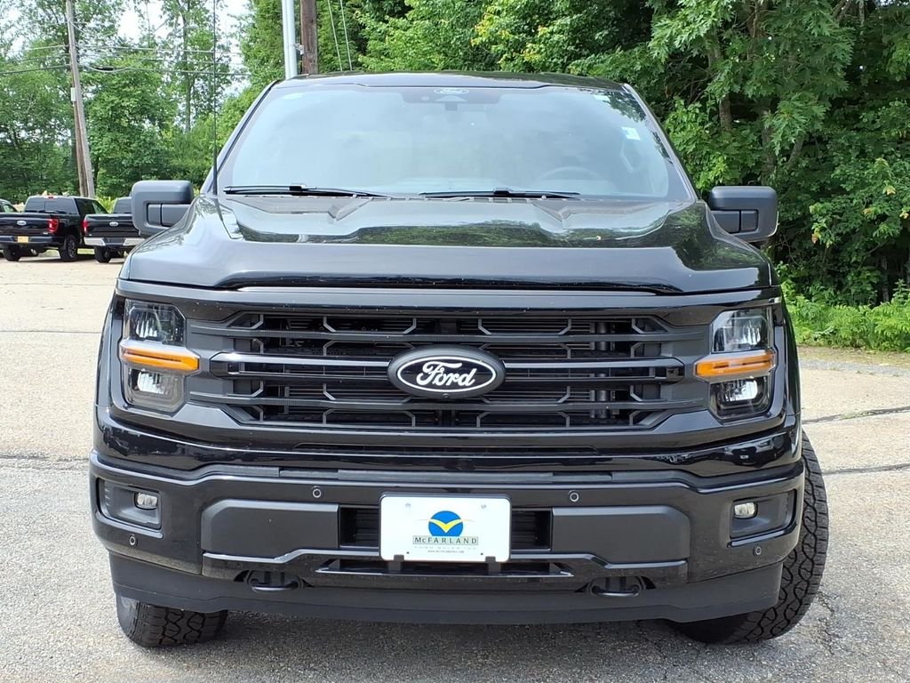 New 2026 Agate Black Metallic Ford XLT image 3