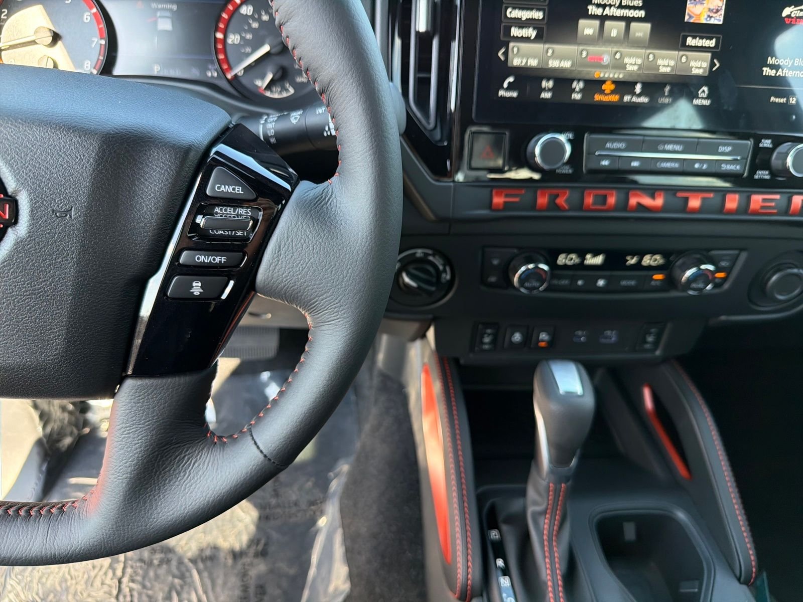 New 2026 Nissan Frontier PRO-4X 4D Crew Cab