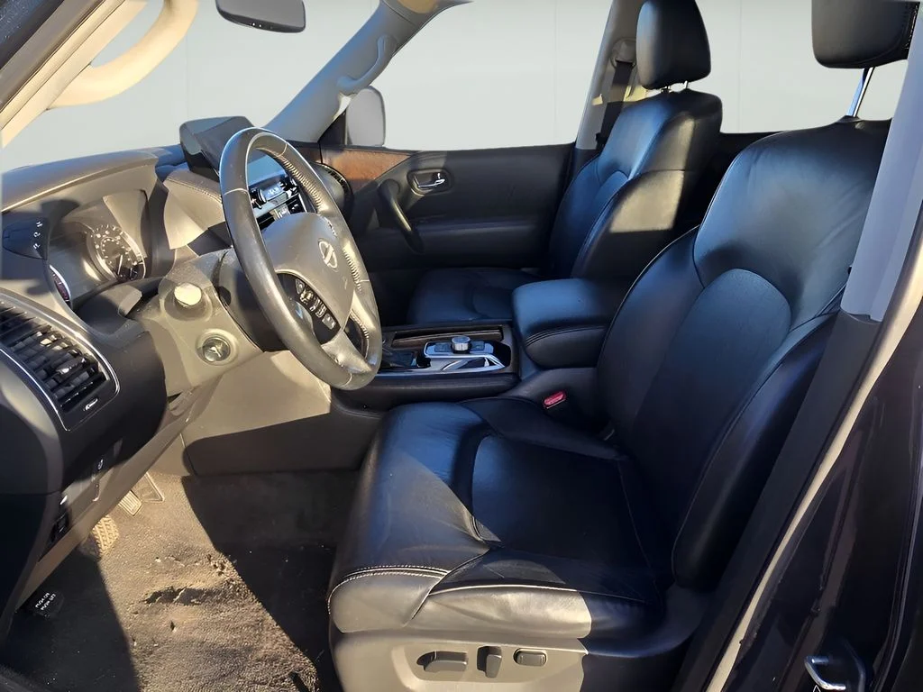 Used 2021 Hermosa Blue Pearl Nissan SL image 13