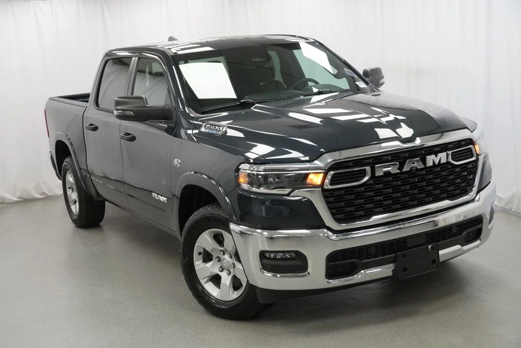 New 2026 Forged Blue Metallic Exterior Paint RAM Big Horn/Lone Star image 8