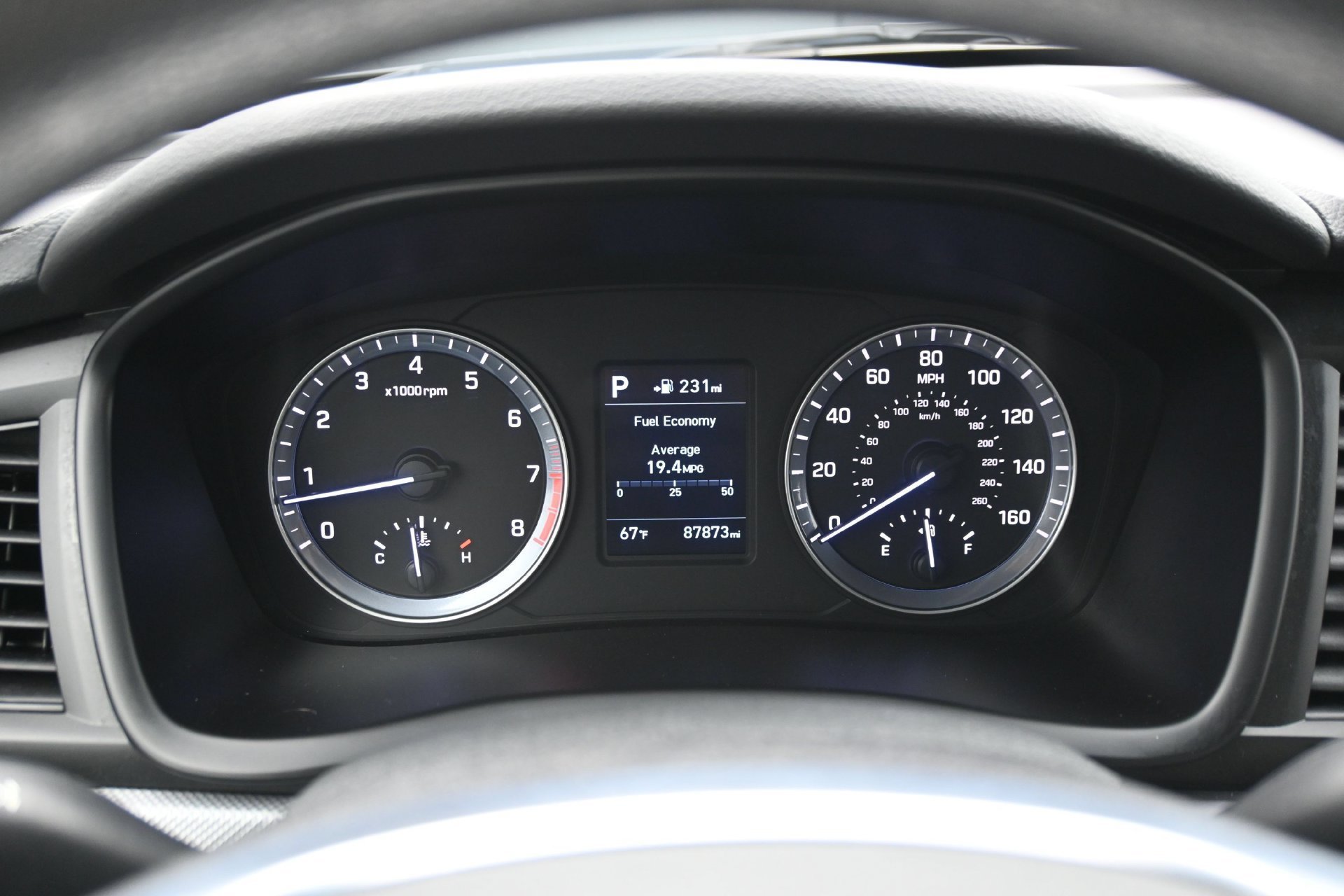 Used 2019 Phantom Black Hyundai SE 2.4L image 18