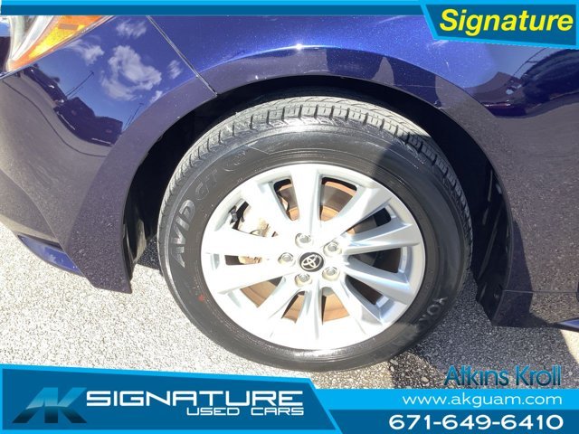 Used 2023 Blue Toyota LE image 10