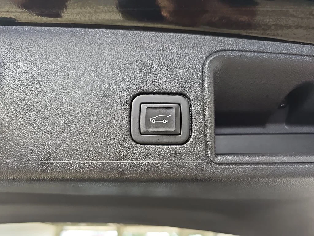 Certified Used 2023 Black GMC SLE image 17