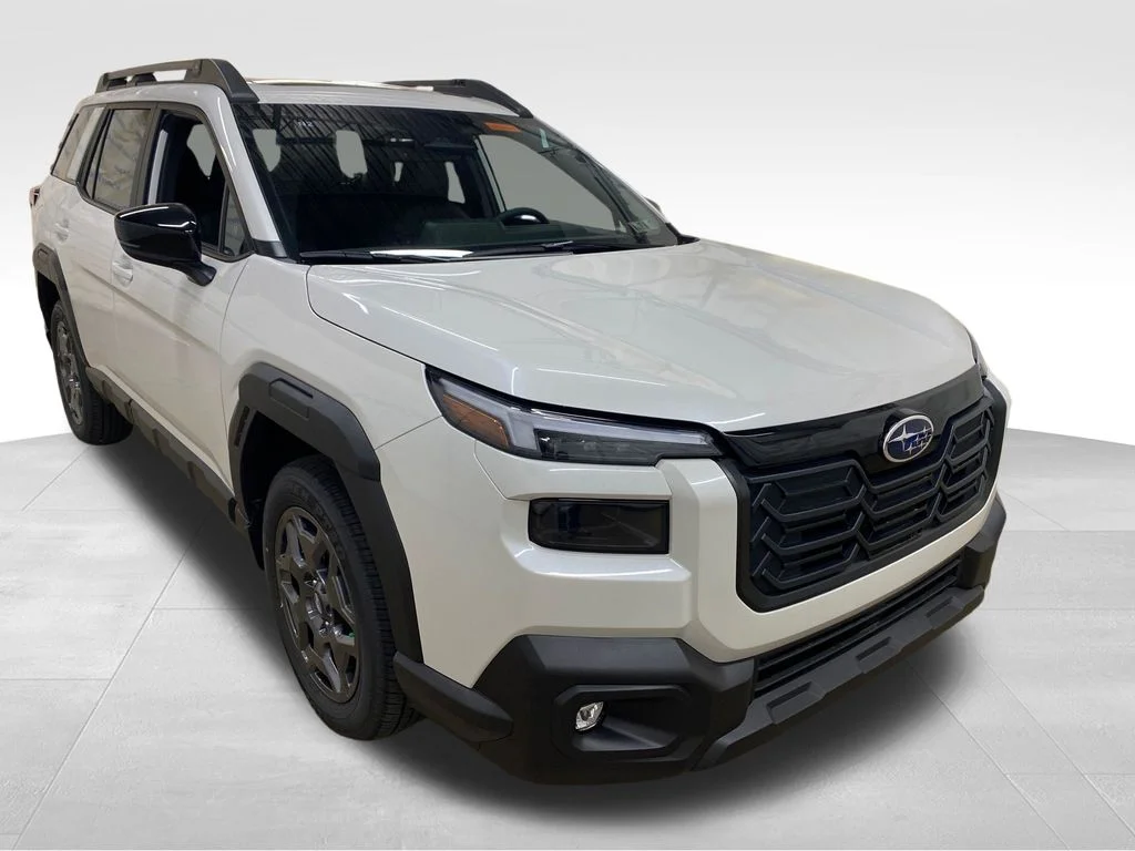 New 2026 CRYSTAL WHITE PEARL Subaru Premium image 6