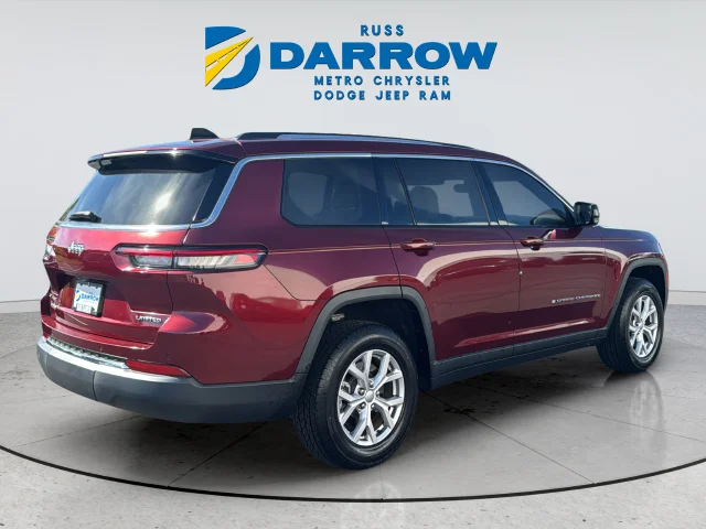 Used 2022 Red Jeep Limited image 5