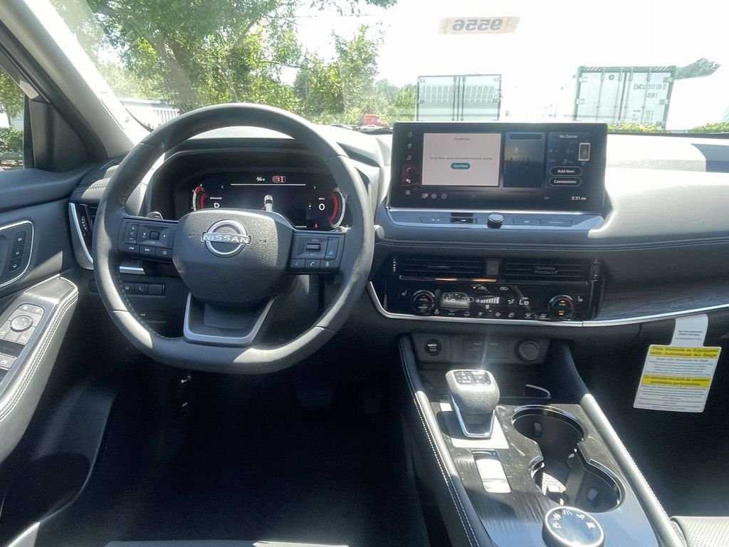 New 2026 Gray Nissan Platinum image 13