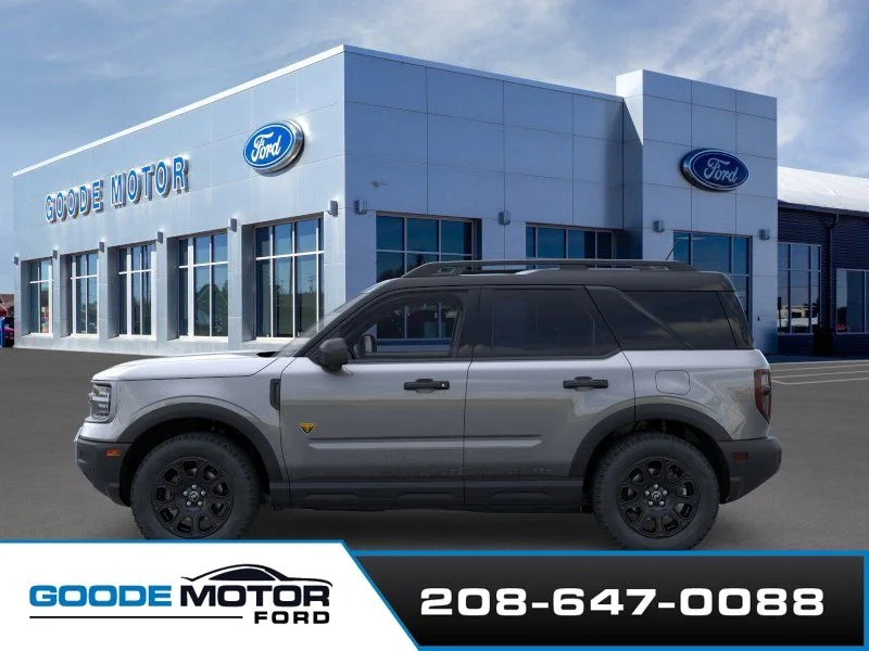 New 2025 Carbonized Gray Metallic Ford Badlands® image 3
