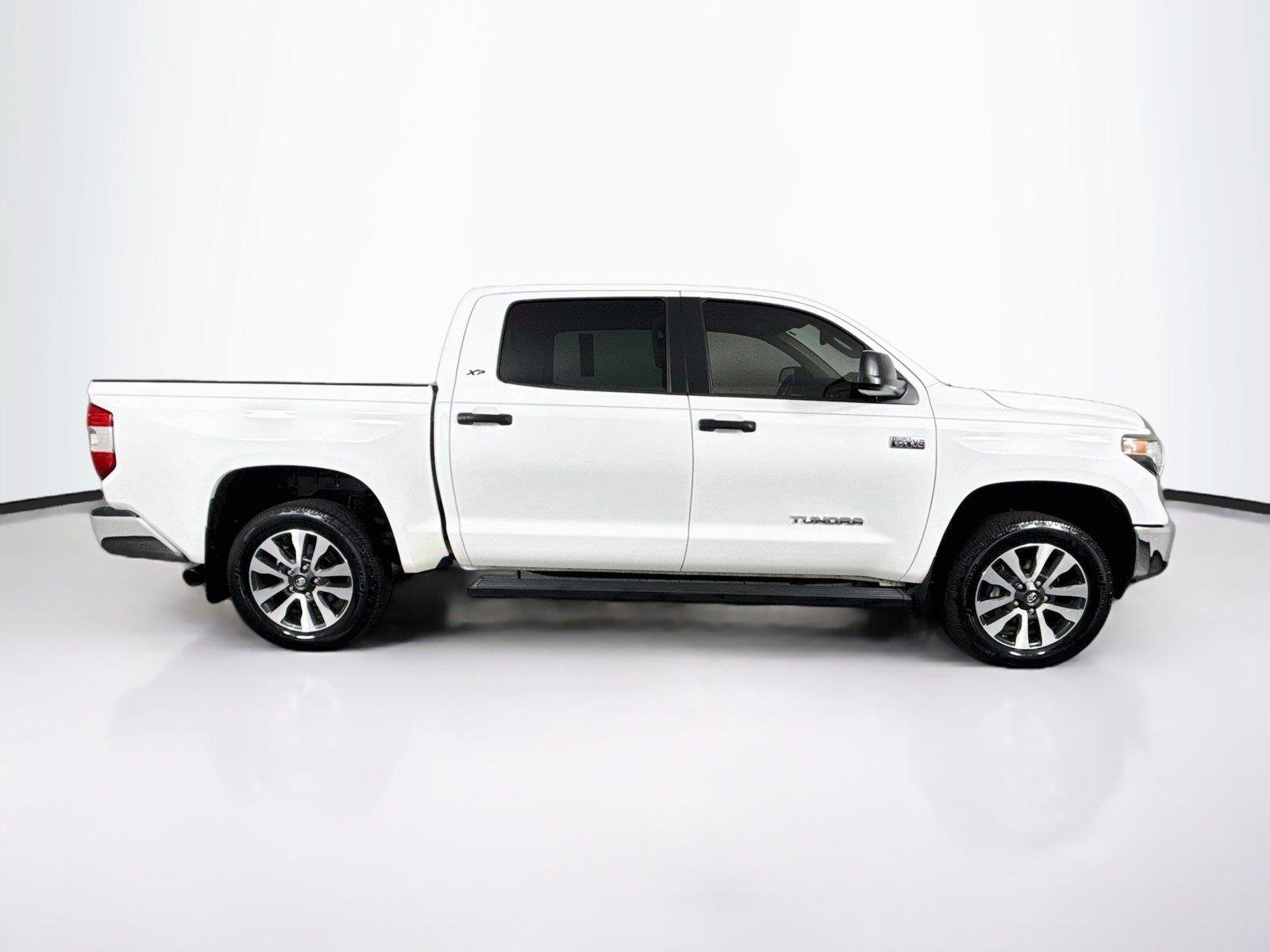 Used 2020 Super White Toyota SR5 image 9