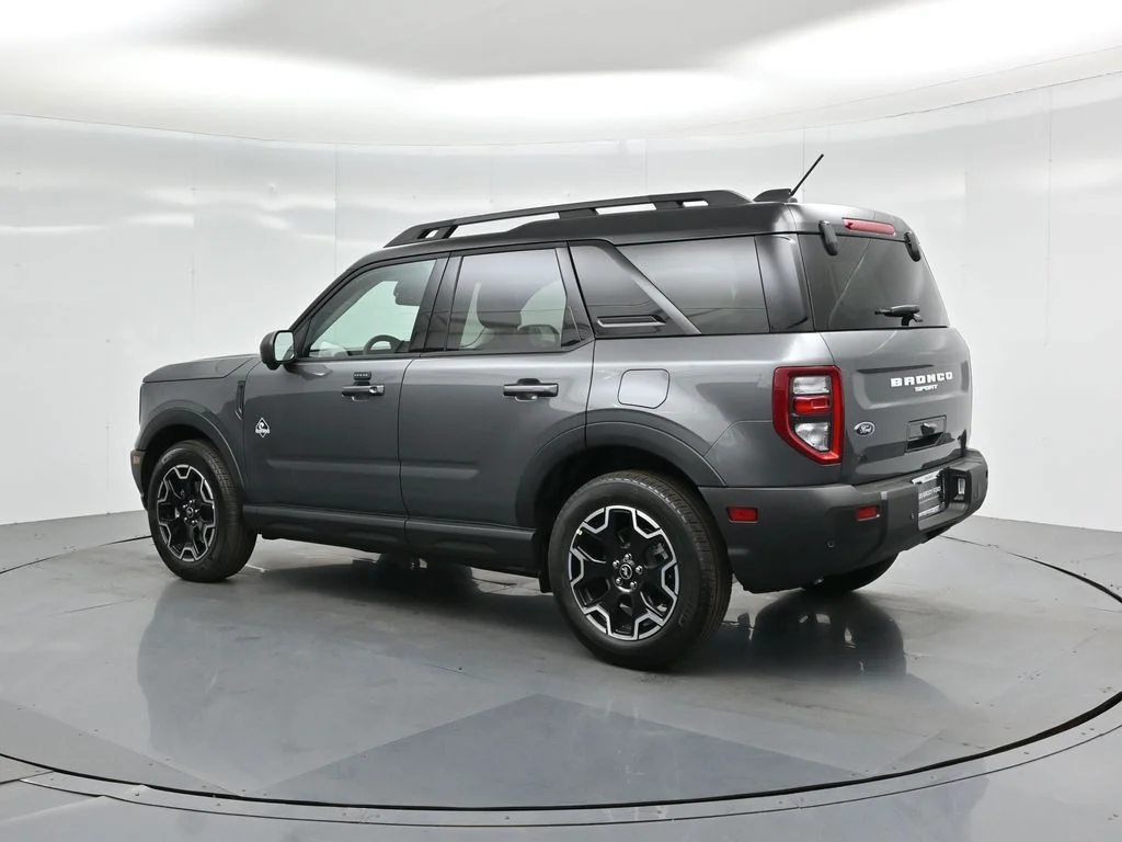 New 2025 Carbonized Gray Metallic Ford Outer Banks image 6
