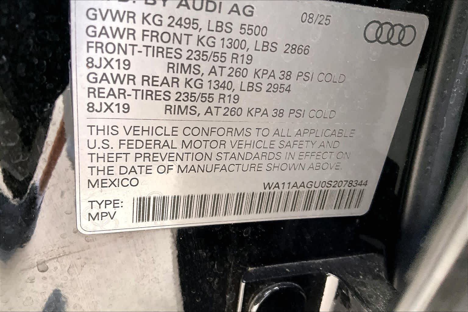 Used 2025 Mythos Black Metallic Audi Premium image 34