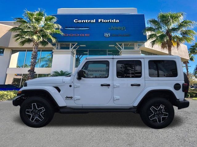 New 2027 Bright White Clear-Coat Paint Jeep Sahara image 7