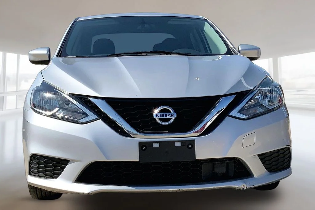 Used 2018 Brilliant Silver Metallic Nissan S image 3